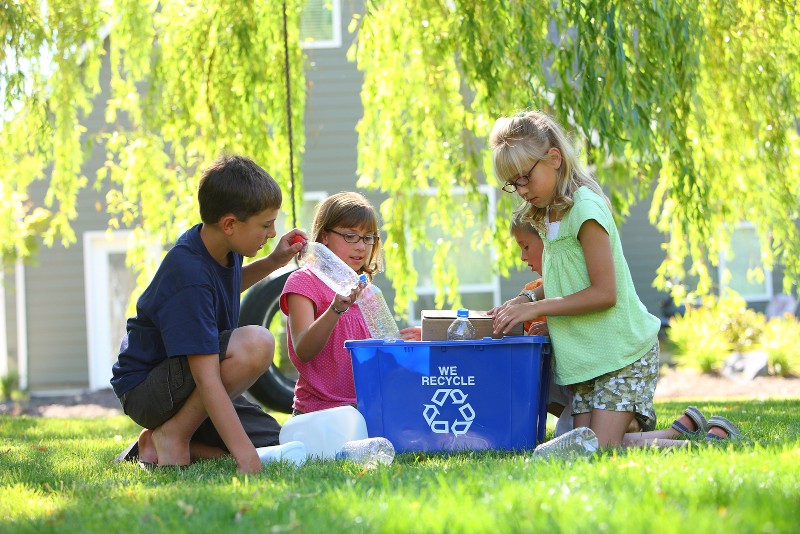 FUTURE LITTLE GHERKINS: Living with Nature: Ways to Teach Children to Reduce, Reuse, Recycle {guest post by Emma Lawson}