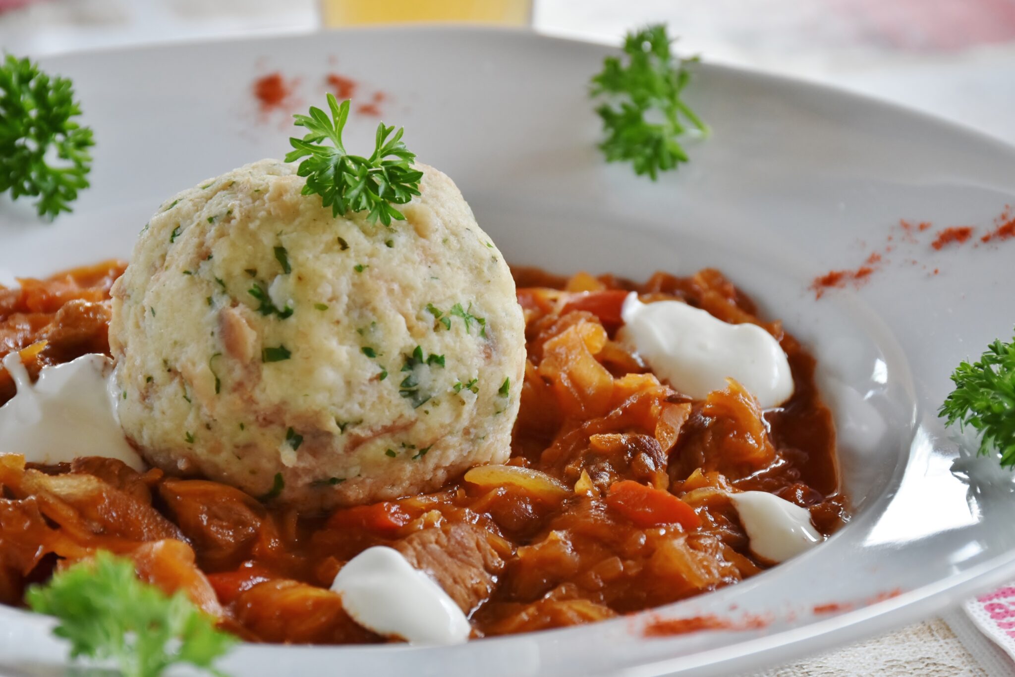 FOODIE FOOD: Amazing Low-Carb Crock Pot Recipes You Should Try Out Today {guest post by Nicole Lucas}